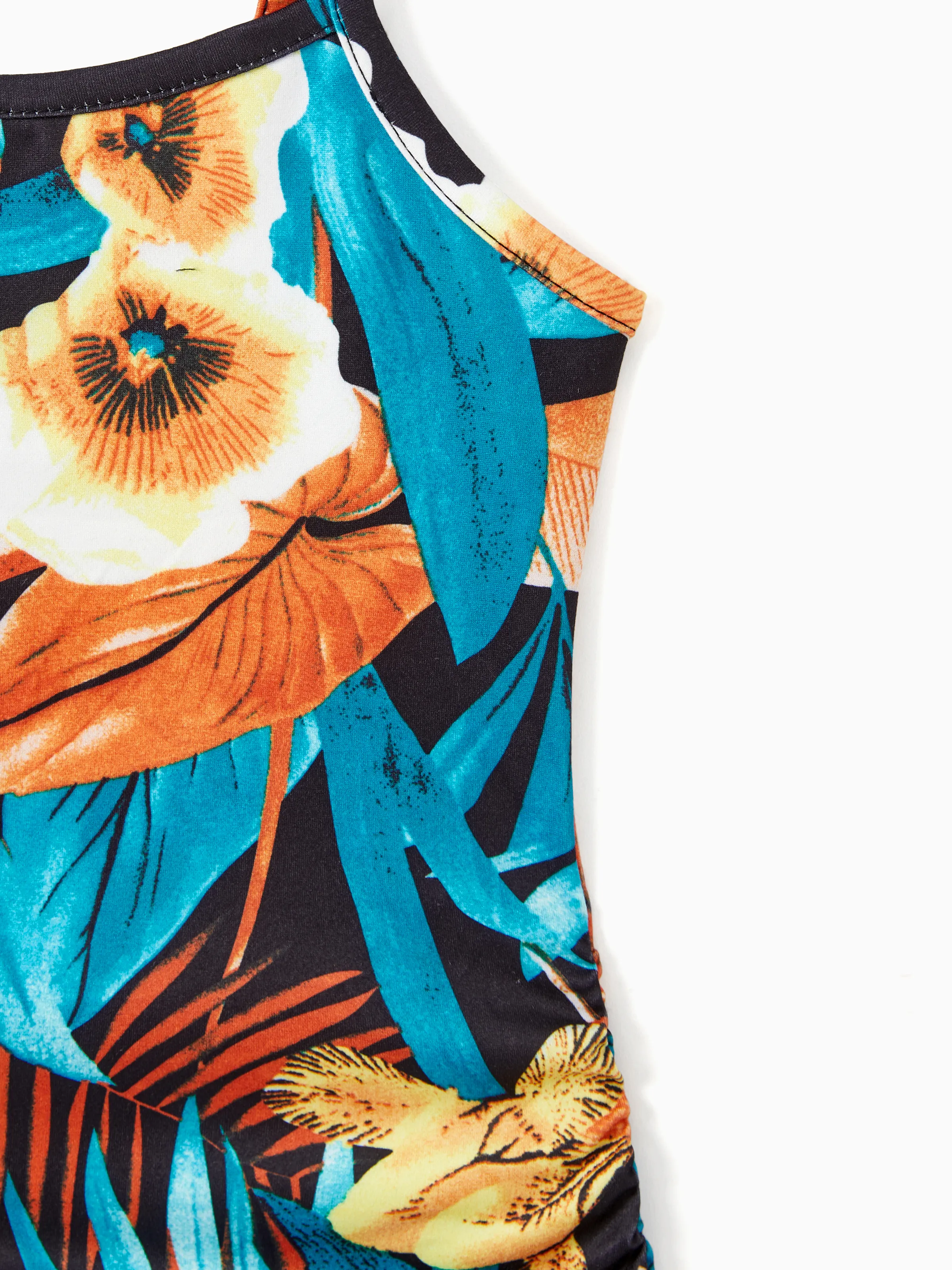 Daddy & Daughter Floral Panel T-shirt and Floral Ruched Drawstring Side Strap Dress Sets Black - Image 11