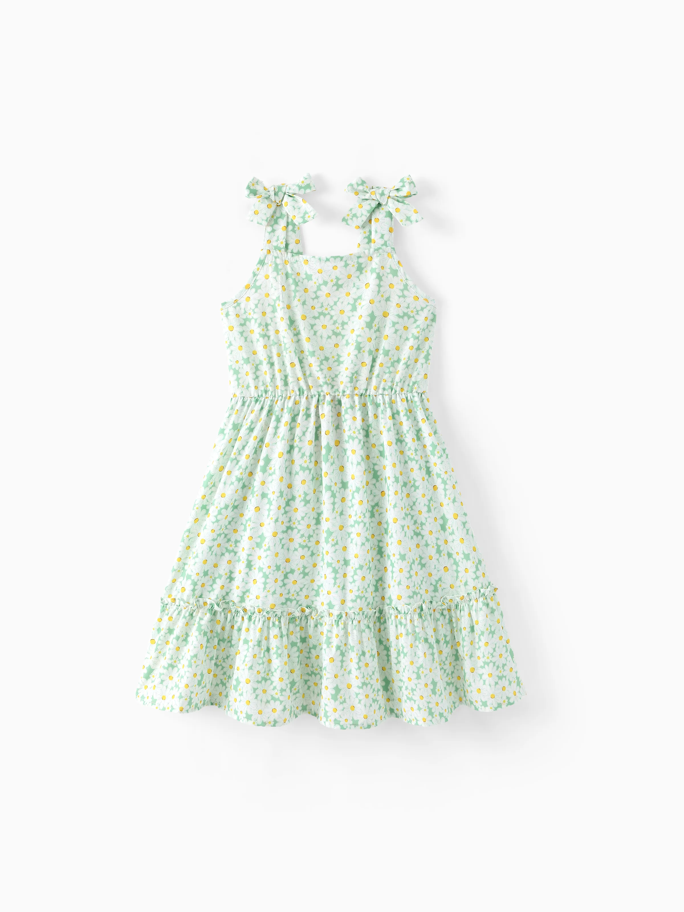 Mommy and Me Floral Dress with Flutter Sleeves Light Green Daisy Print Pale Green - Image 7